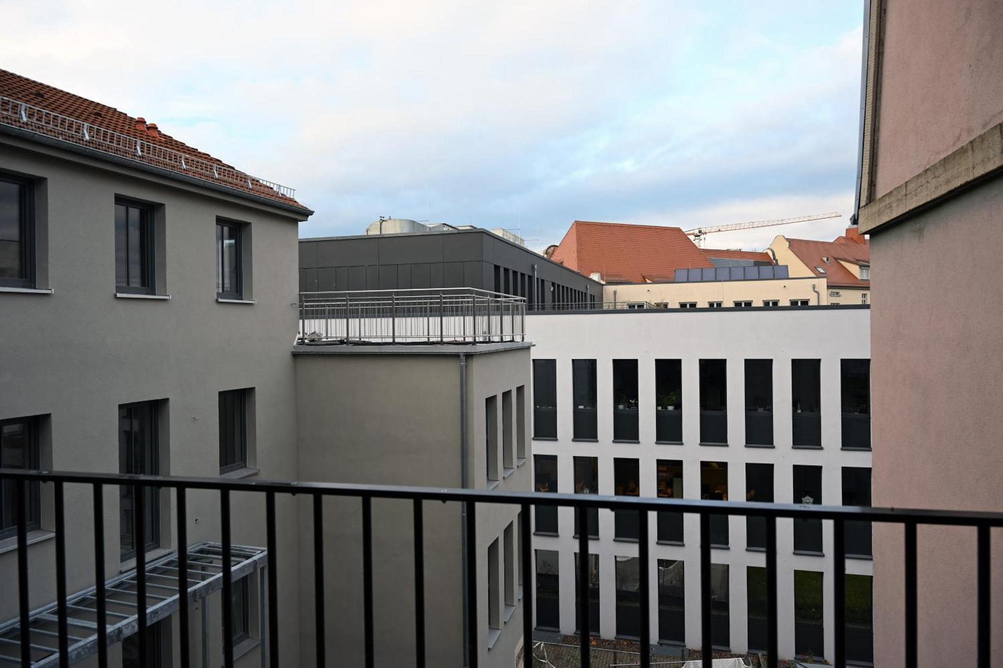 Eiwelhome - Stilvoll, Urban-Ruhig Schlafen, Bahnhofsnah, Balkon Erfurt Exterior foto